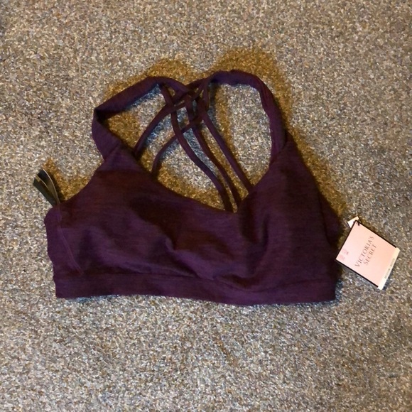 Victoria's Secret Other - BRAND NEW sports bra
